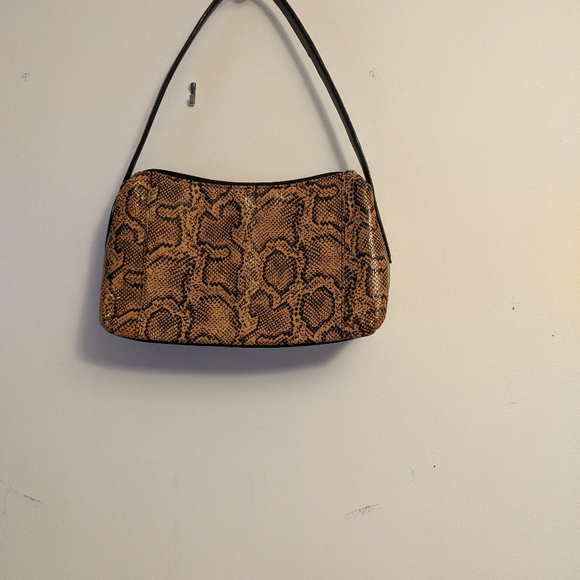 Snake print handbag - Picture 2 of 5